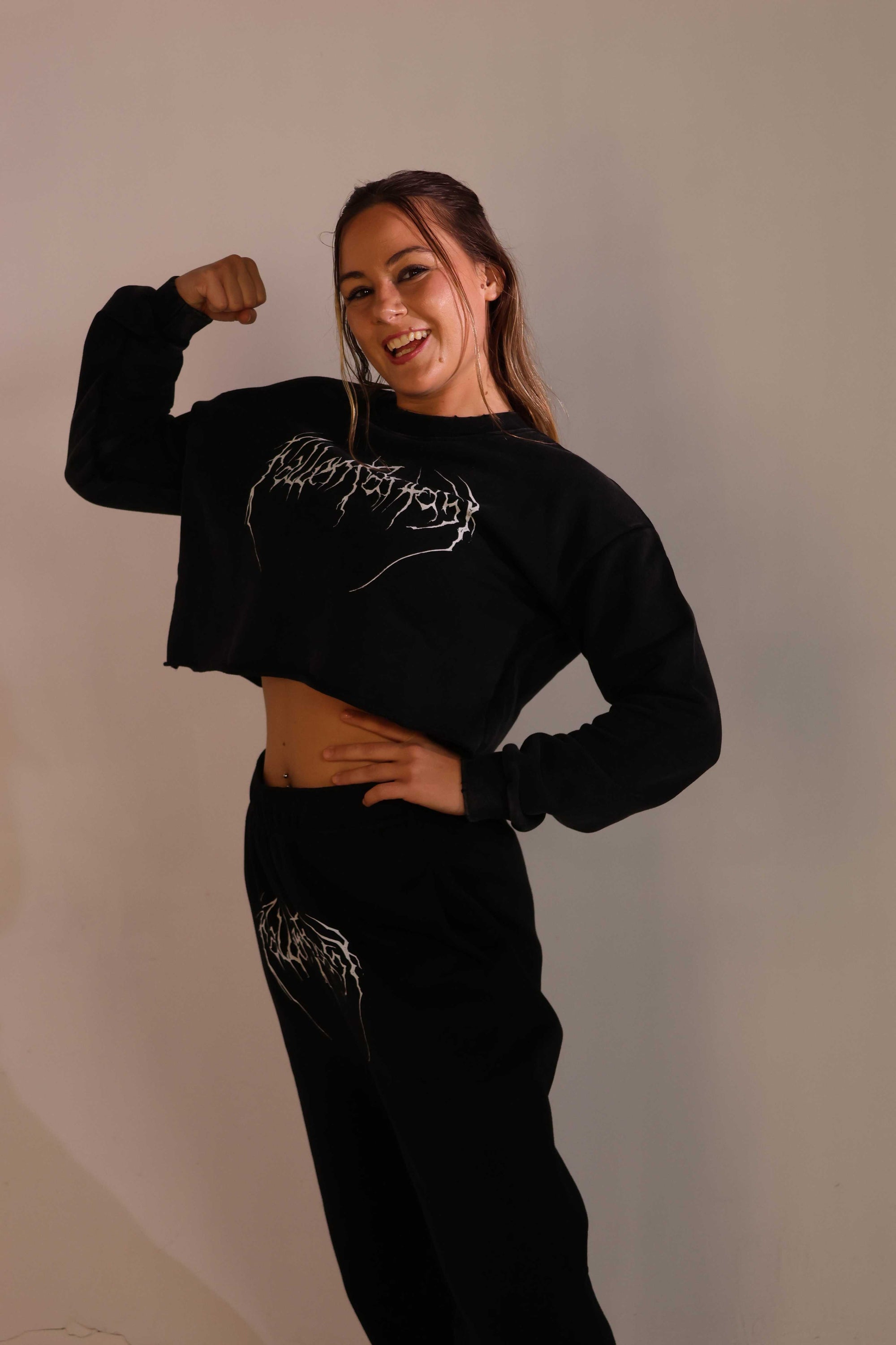 Snow Washed Raw Edge Cropped Sweatshirt