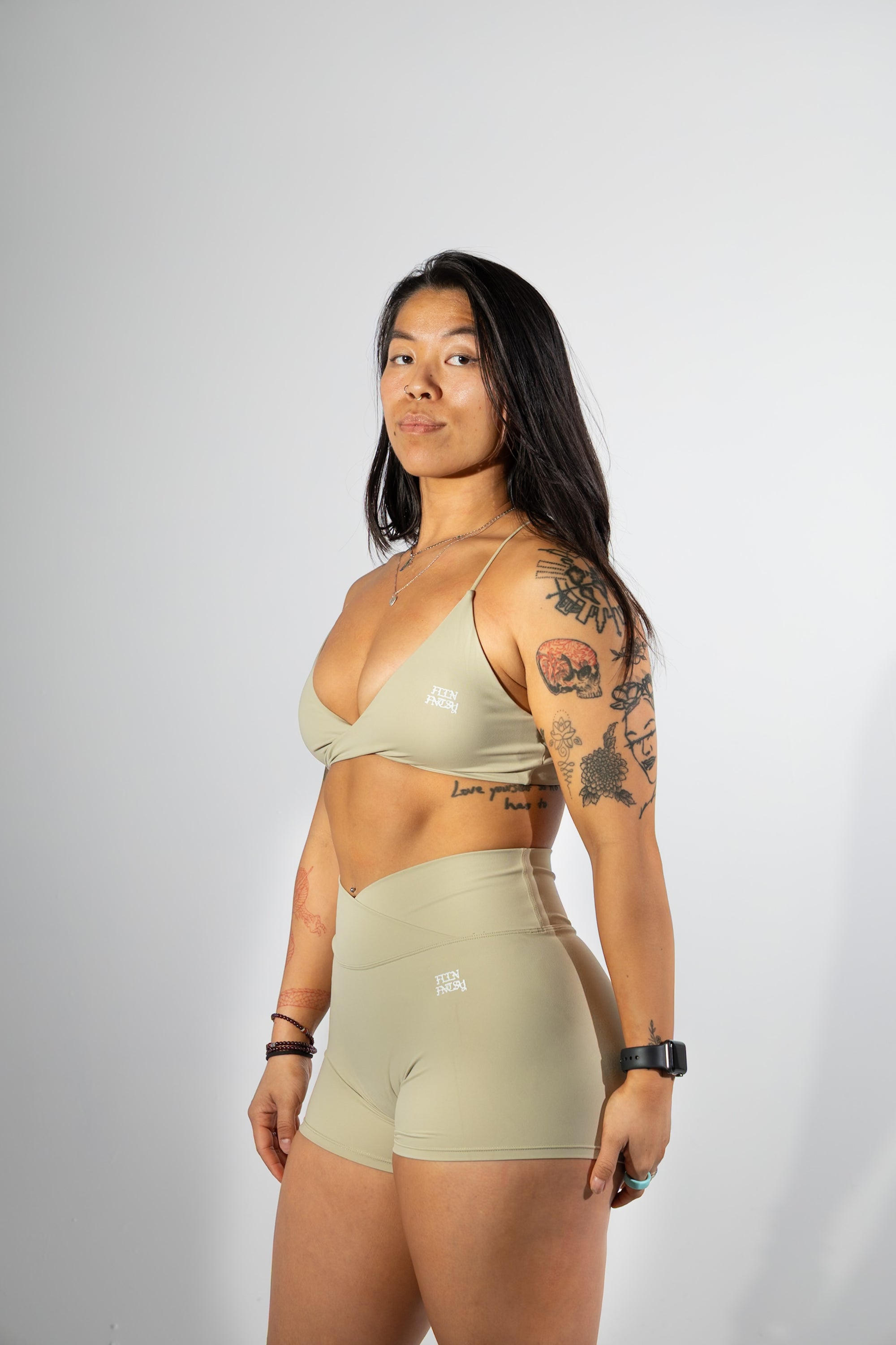 THIN-STRAP SPORTS BRA + SHORTS 2-PIECE SET