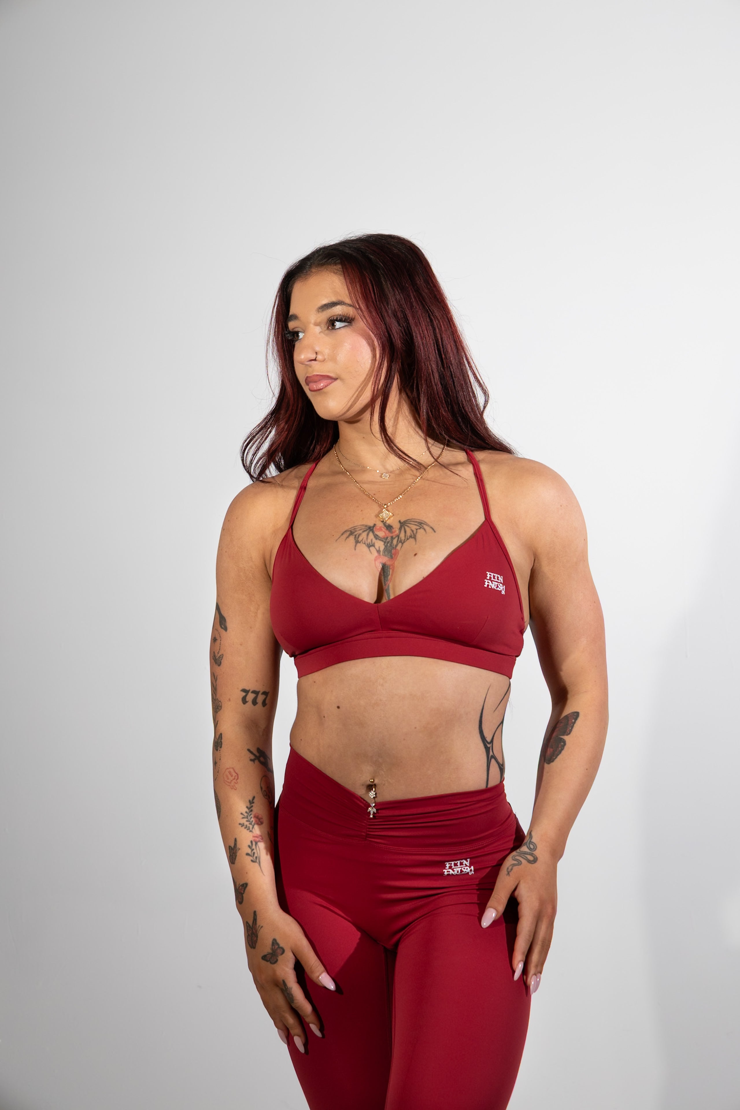 REMOVABLE BRA PADS + HIGH-WAISTED PLEATED LEGGINGS 2-PIECE SET
